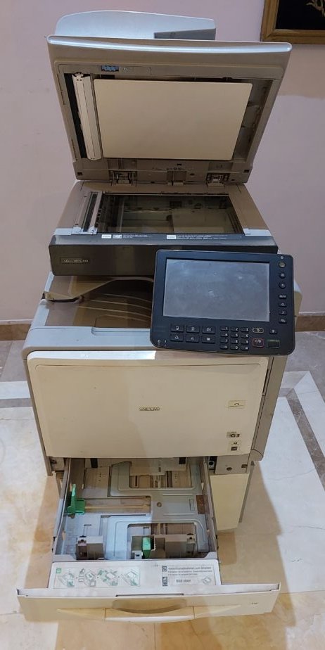 RICOH MP C300